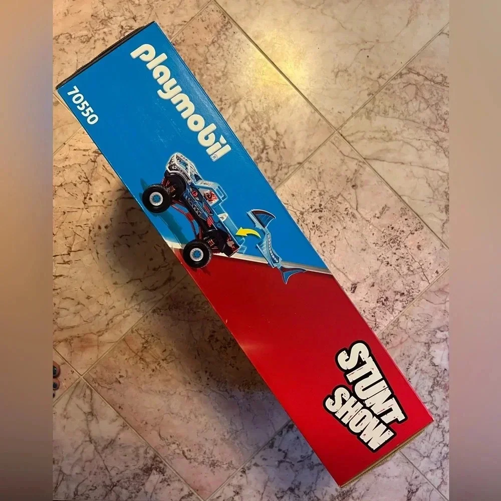 Playmobil Stunt Show Monster Shark Truck Set 70550